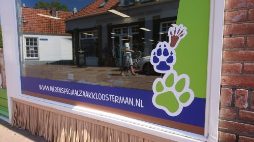 Belettering Dierenspeciaalzaak Kloosterman 2