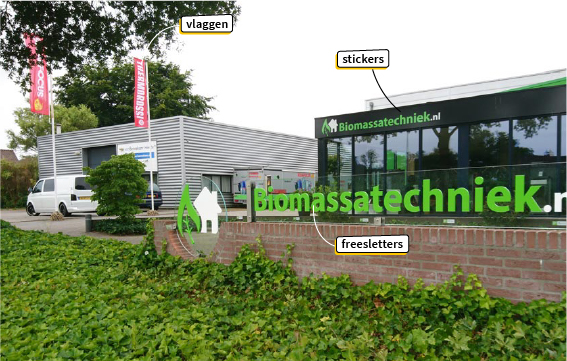 vlaggen, stickers, freesletters, spandoeken, 