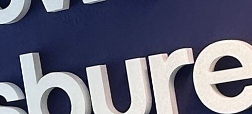 Verdikte letters op maat gemaakt door Diesignloods